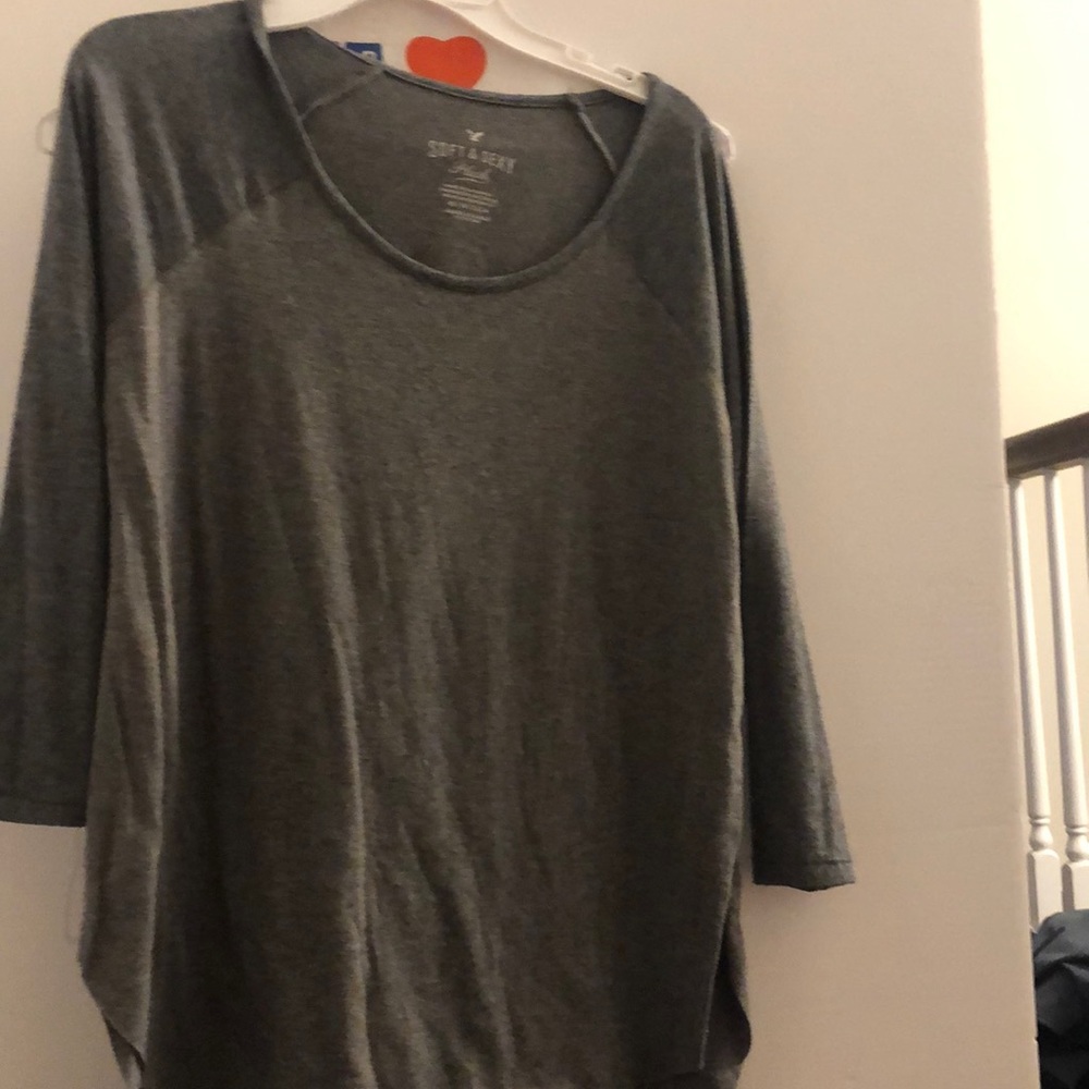 american eagle tee